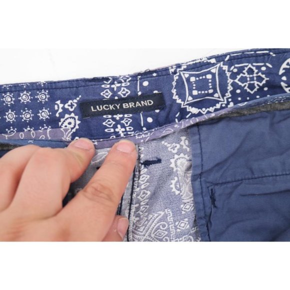 LUCKY BRAND Shorts Mens 34 W36 Bandana Flat Front 7" Lightweight chino pockets - Picture 10 of 13